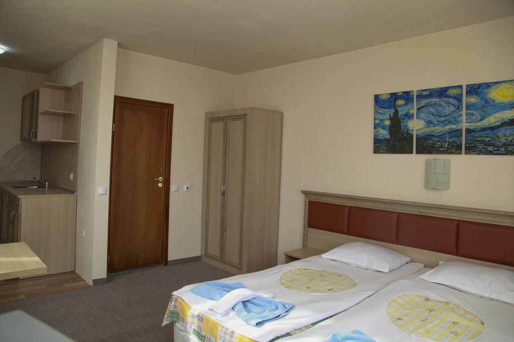 Ravda Bay Guest House מראה חיצוני תמונה